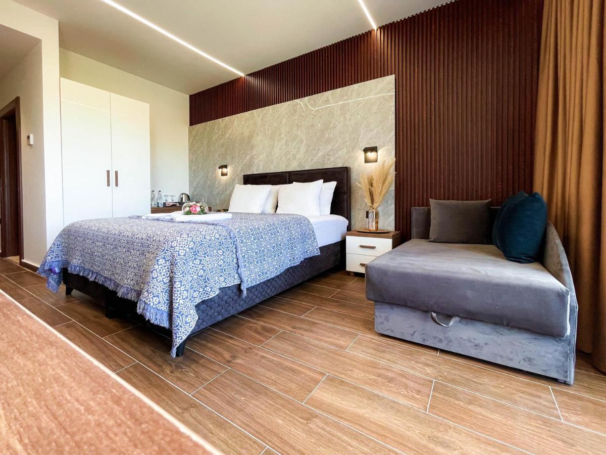 Hotel Lajka Luxury Ulcinj Esterno foto