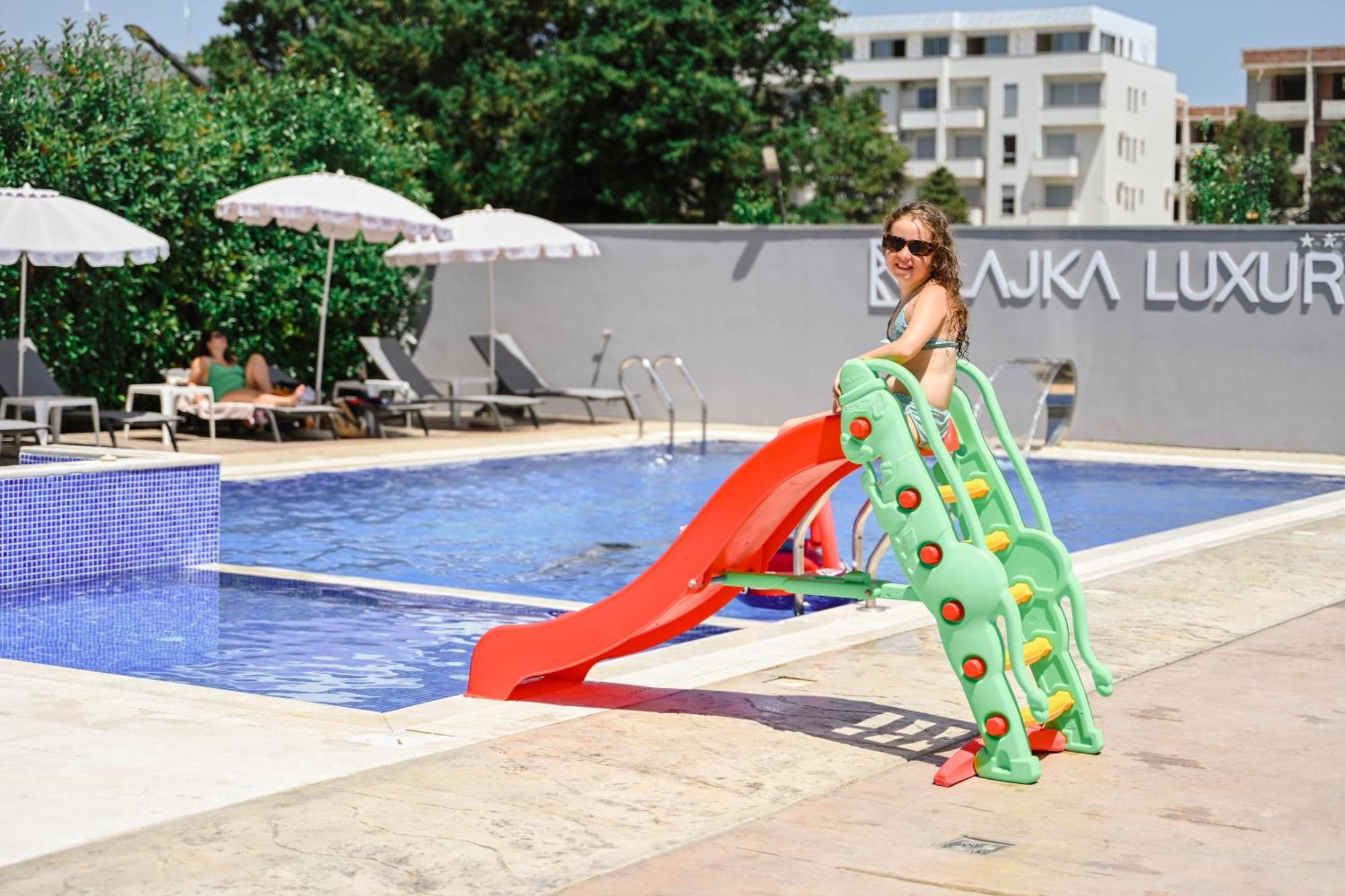 Hotel Lajka Luxury Ulcinj Esterno foto