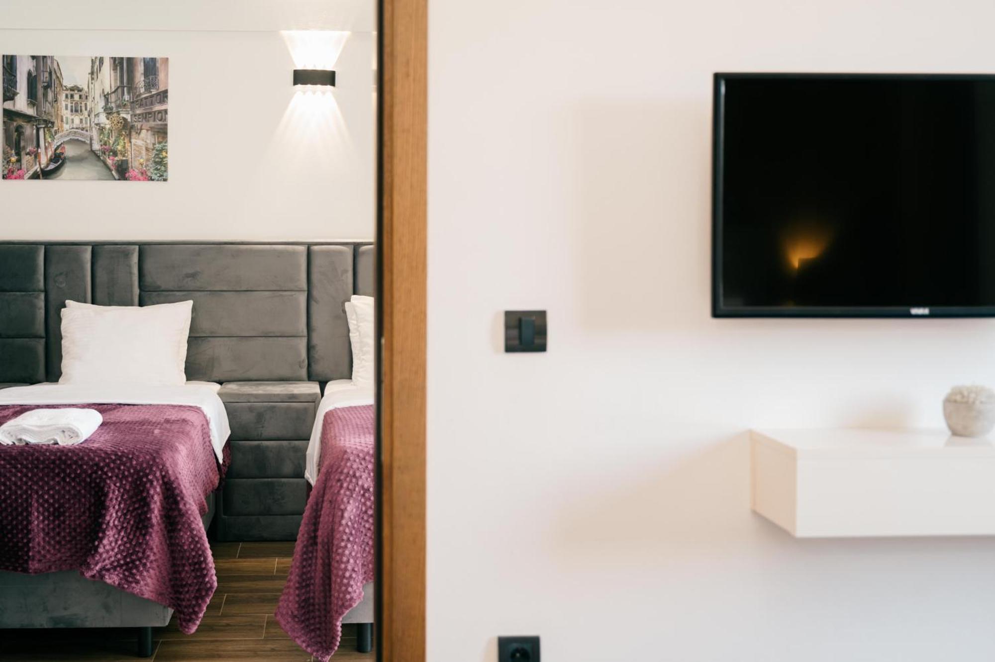 Hotel Lajka Luxury Ulcinj Esterno foto