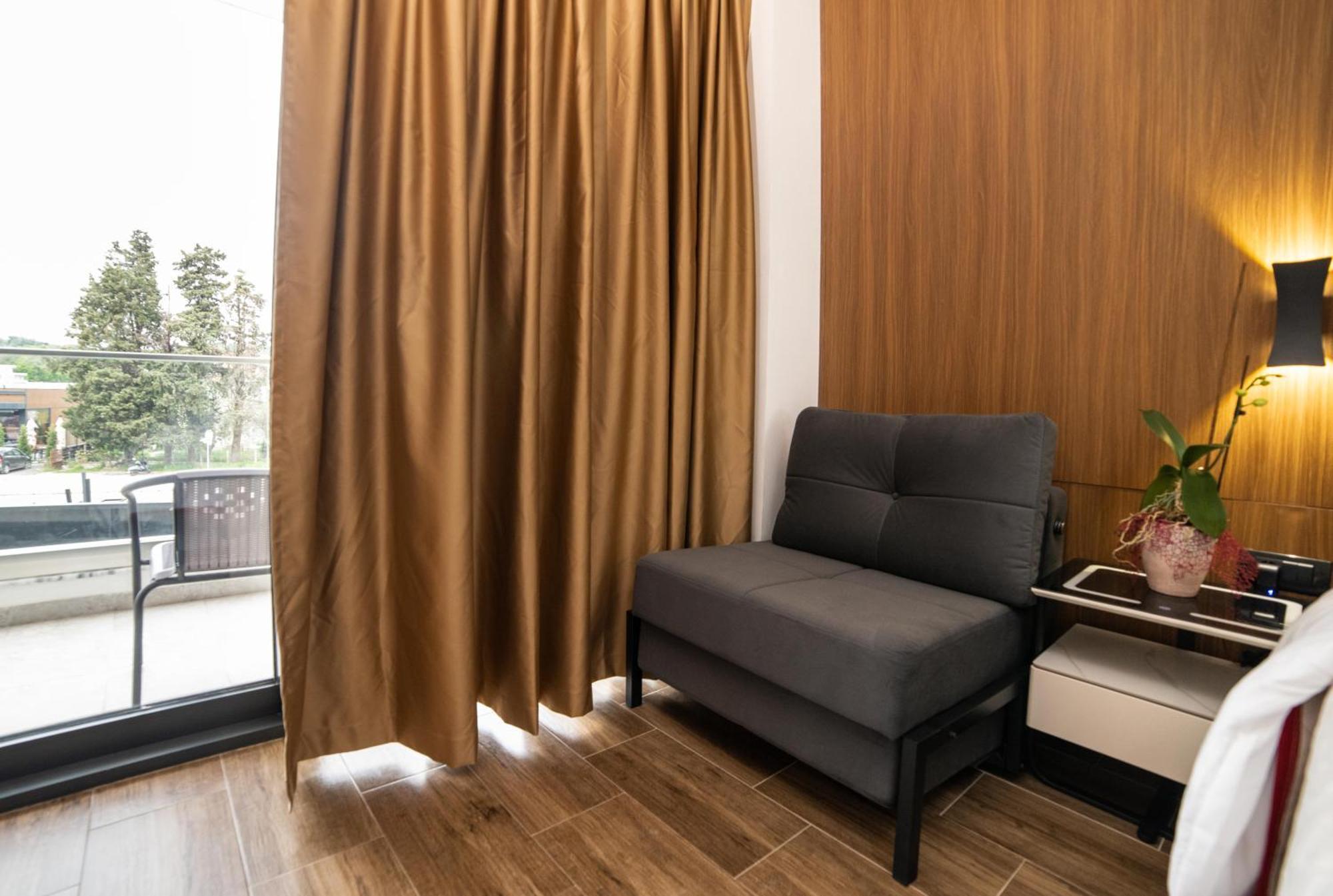 Hotel Lajka Luxury Ulcinj Esterno foto